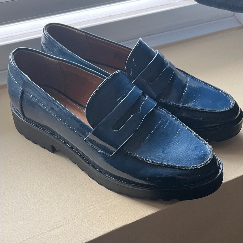 Women’s Classic Penny Loafers in Navy Blue